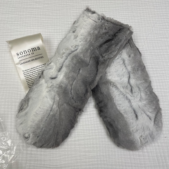 Sonoma Lavender Spa Booties Platinum Angora Heat Cold Soothe Relax Feet Relief - Picture 4 of 16